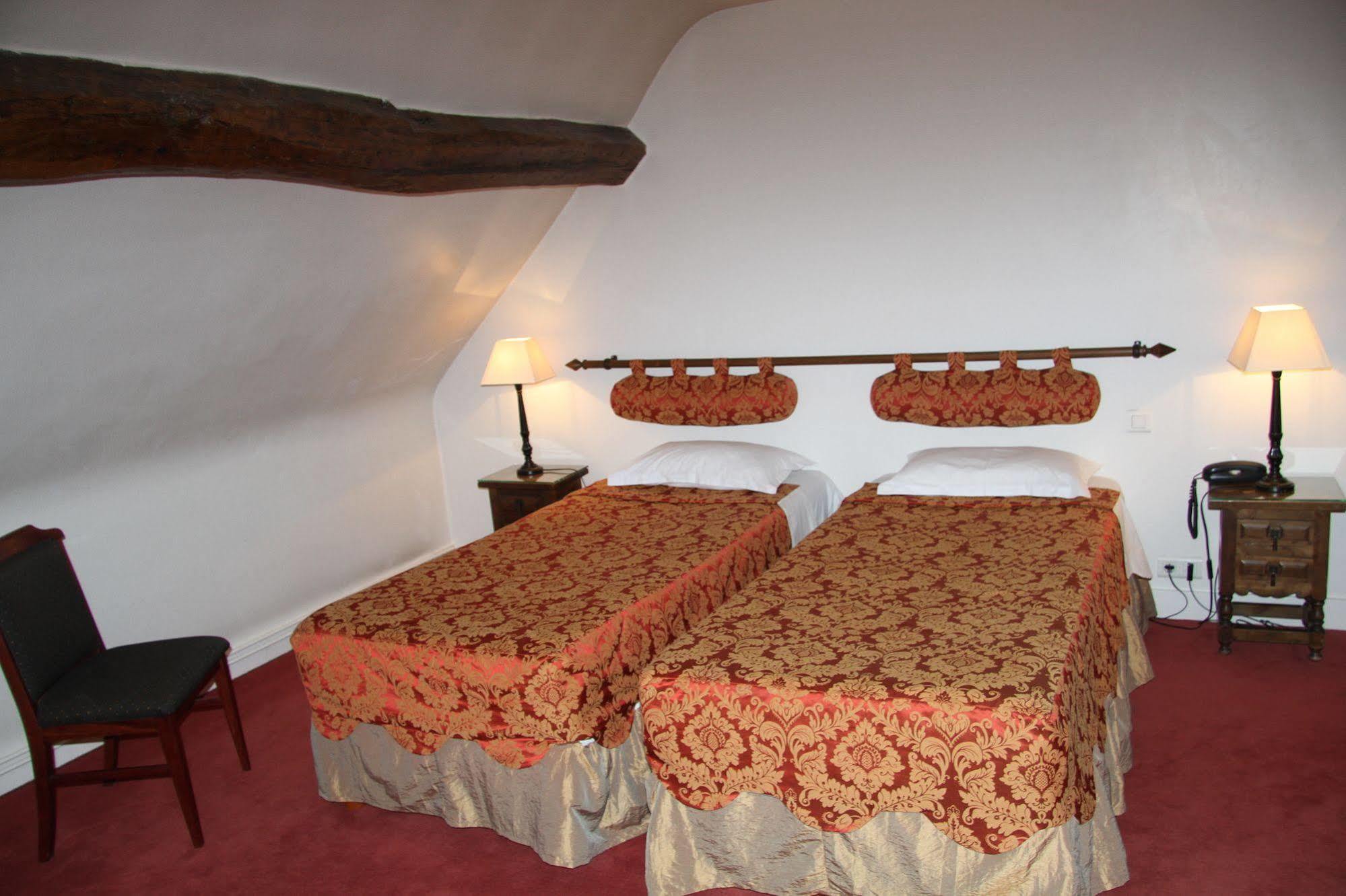 Hotel Le Regent Villers-Cotterêts Dış mekan fotoğraf