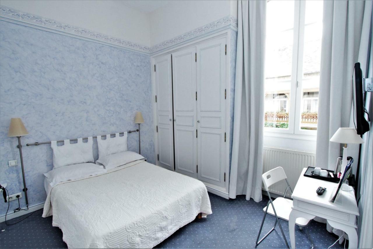 Hotel Le Regent Villers-Cotterêts Dış mekan fotoğraf