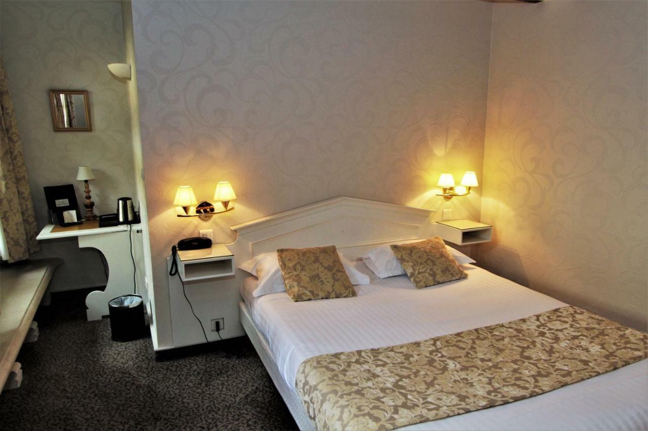 Hotel Le Regent Villers-Cotterêts Dış mekan fotoğraf
