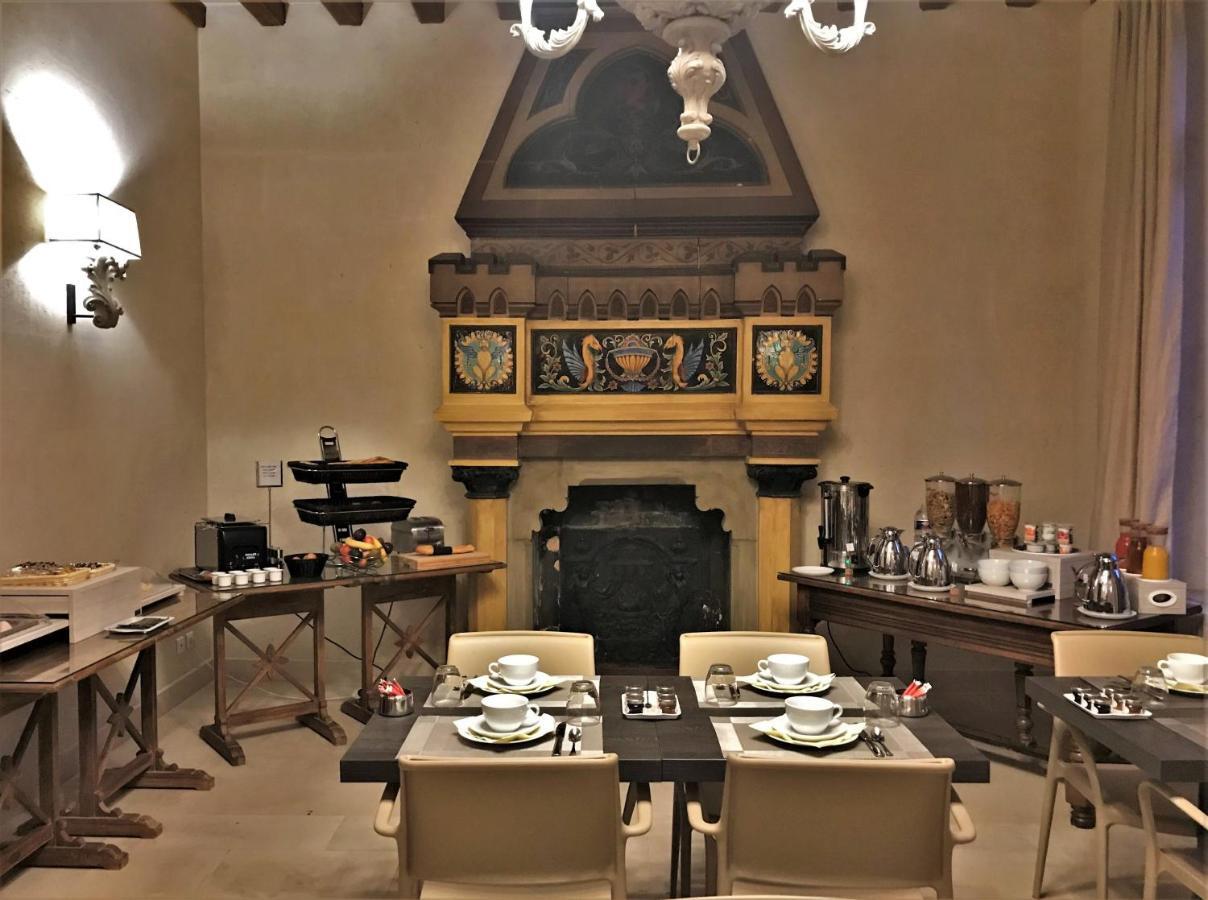 Hotel Le Regent Villers-Cotterêts Dış mekan fotoğraf